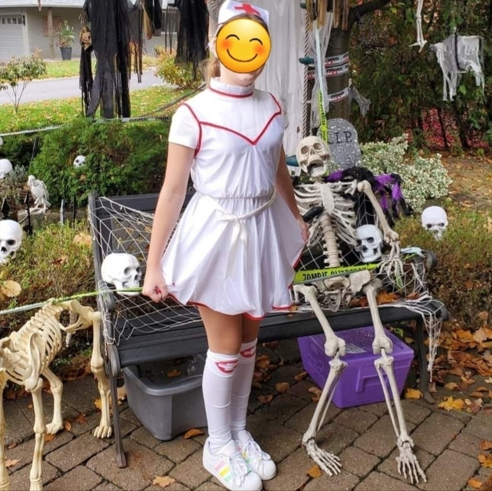 Nurse Halloween Costume Dress size Youth 10-12 *Dress Only